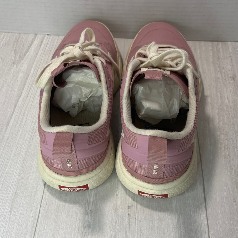 Vans UltraRANGE Women's Lavender and White Sneakers. - Picture 6 of 15